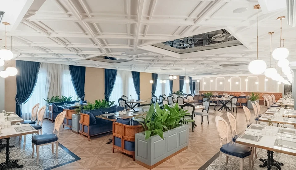 هتل کرملین پالاس